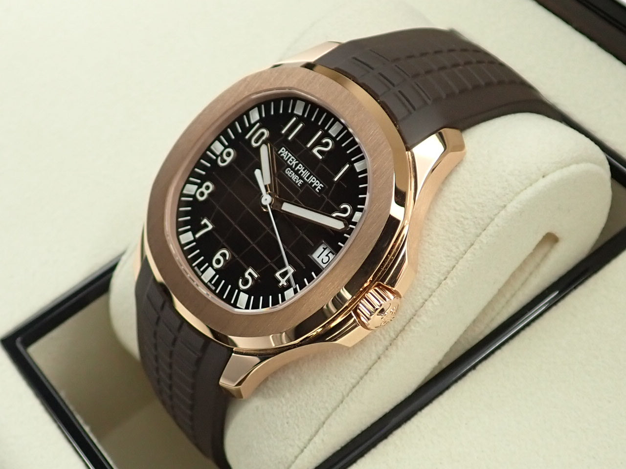 Patek Philippe Aquanaut Extra Large &lt;Warranty Box and Others&gt;