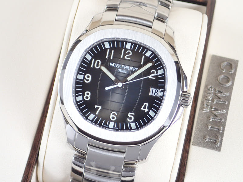 パテックフィリップ アクアノート Ref.5167/1A ブラック文字盤 未使用 aquanaut
