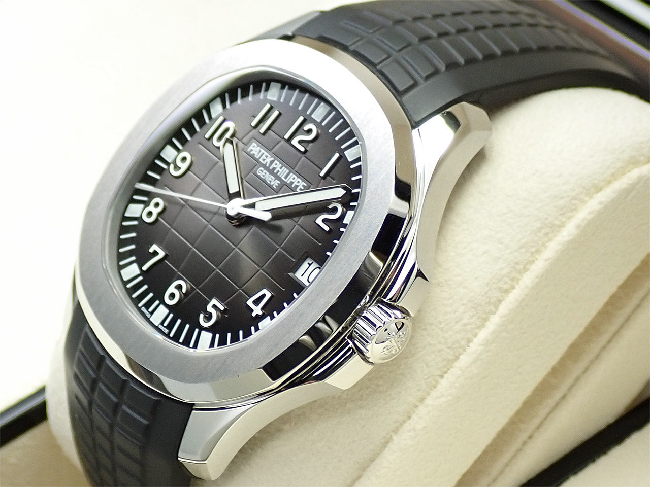 Patek Philippe Aquanaut &lt;Warranty, Box, etc.&gt;