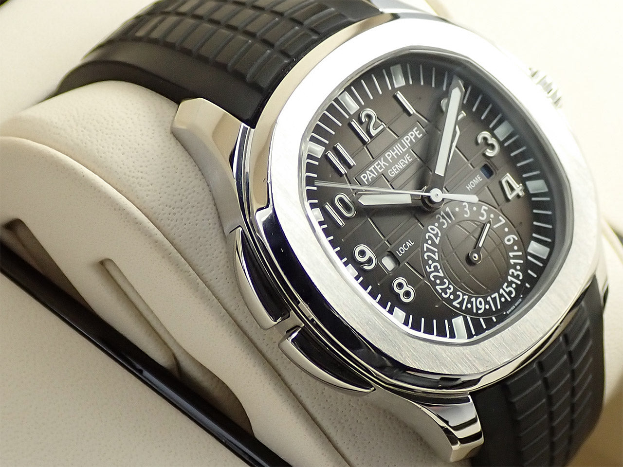 Patek Philippe Aquanaut Travel Time &lt;Warranty, Box, etc.&gt;