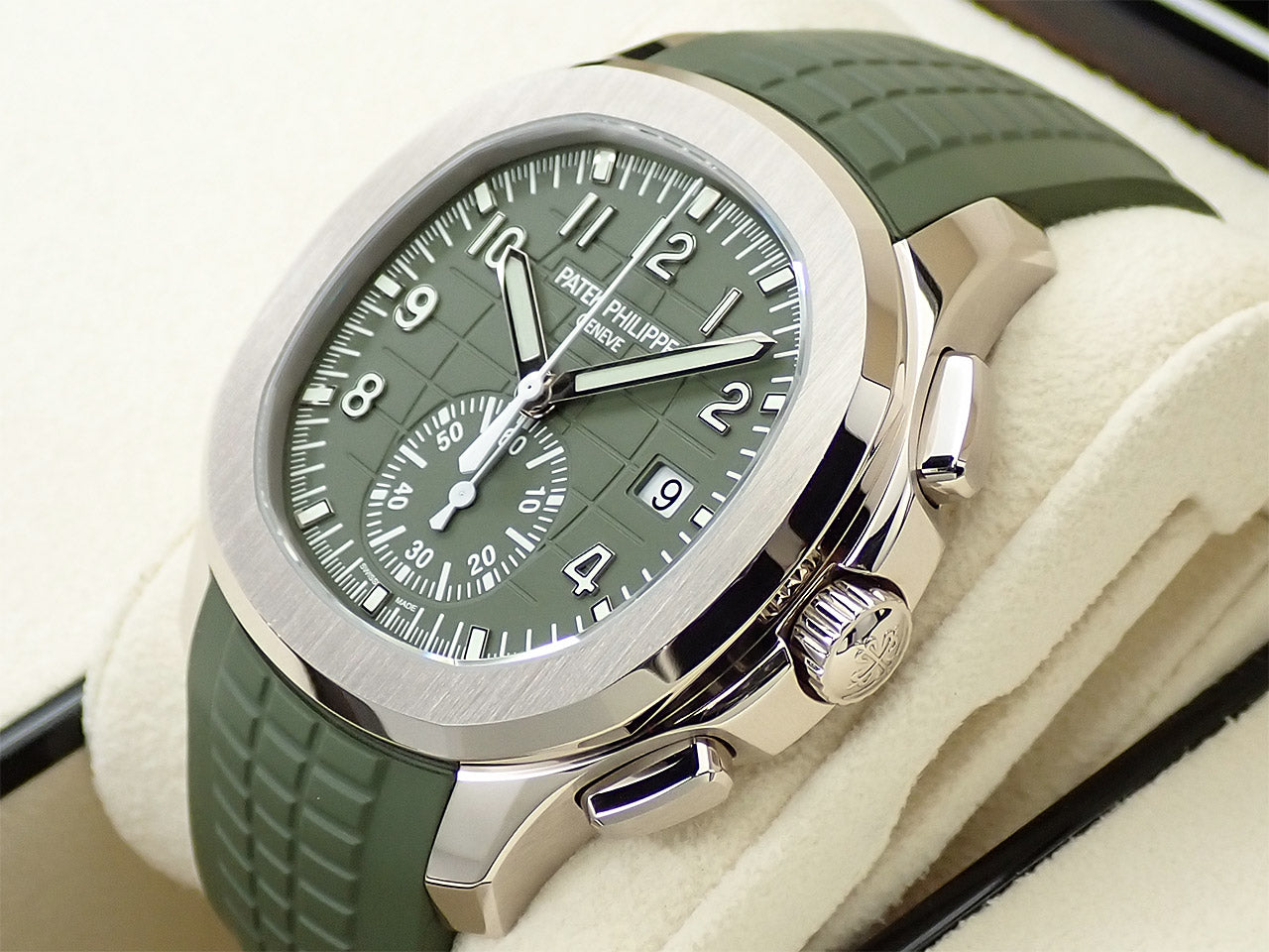 Patek Philippe Aquanaut &lt;Warranty, Box, etc.&gt;