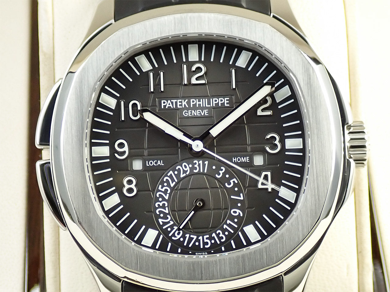 Patek Philippe Aquanaut &lt;Warranty, Box, etc.&gt;