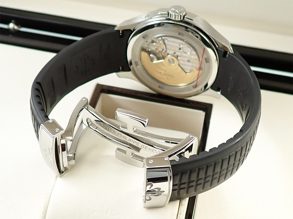 パテックフィリップ アクアノート Ref.5164A-001 ブラック文字盤 中古 7TF3KR06