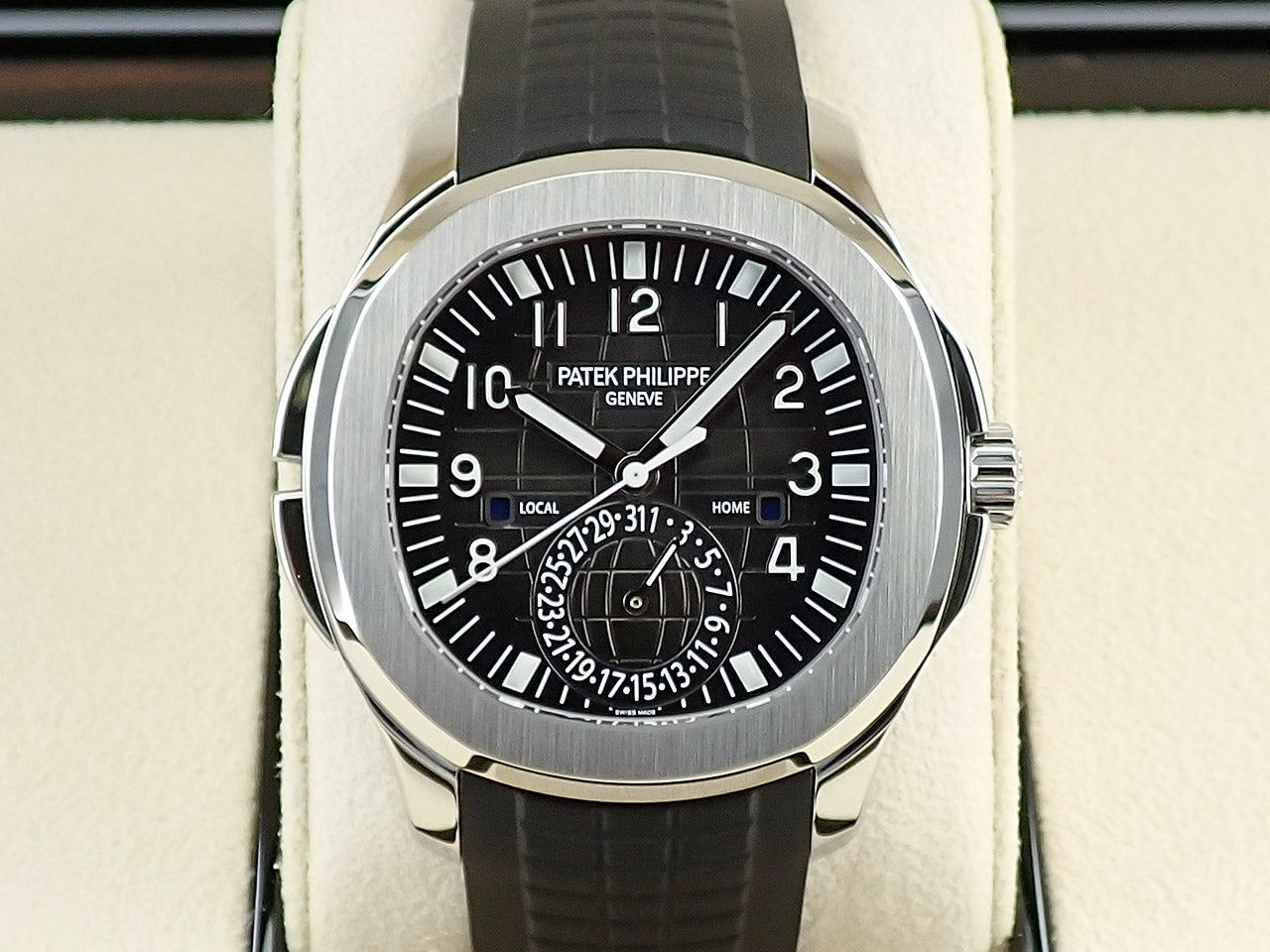 Patek Philippe Aquanaut &lt;Warranty, Box, etc.&gt;