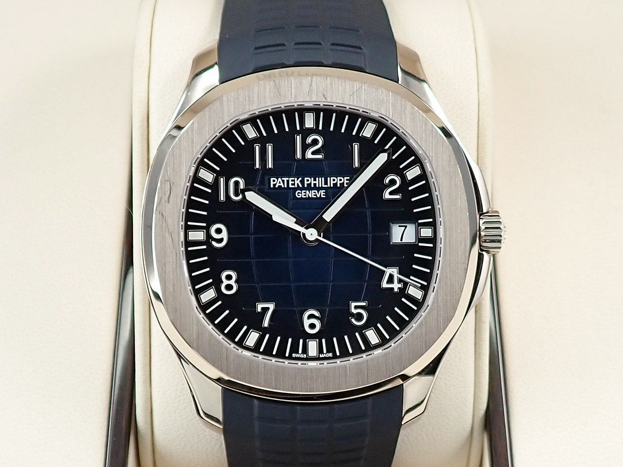 Patek Philippe Aquanaut &lt;Warranty, Box, etc.&gt;