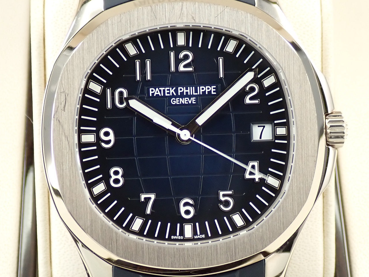 Patek Philippe Aquanaut &lt;Warranty, Box, etc.&gt;