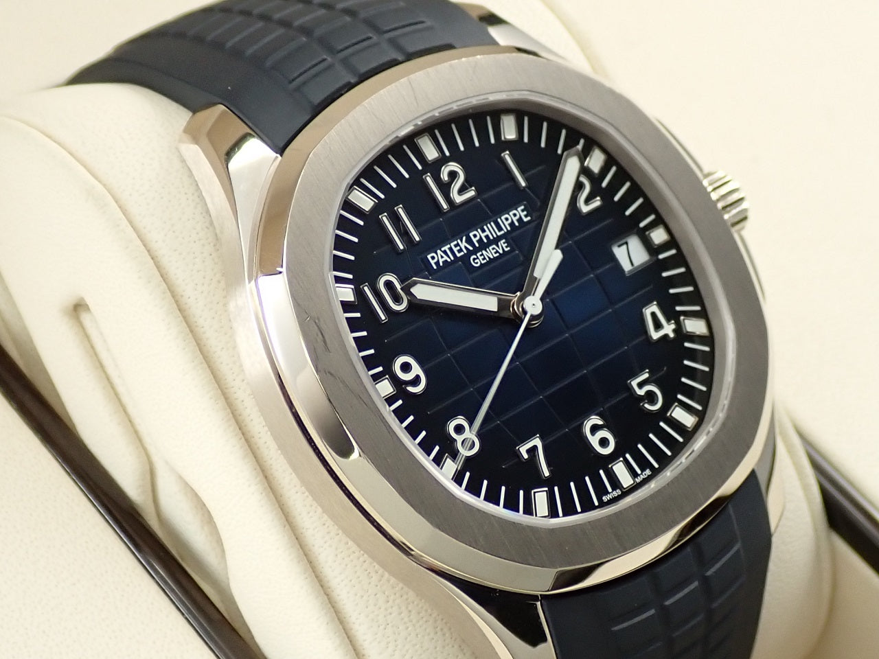 Patek Philippe Aquanaut &lt;Warranty, Box, etc.&gt;