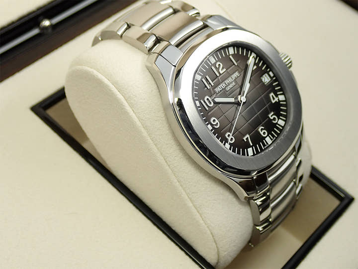 パテックフィリップ アクアノート エクストララージ Ref.5167/1A-001 ステンレススチール ブラック文字盤