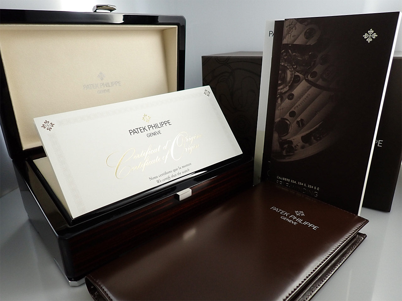 Patek Philippe Aquanaut &lt;Warranty, Box, etc.&gt;