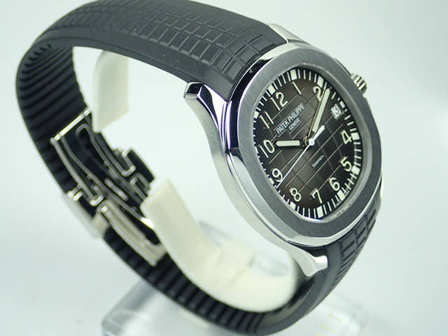 パテックフィリップ アクアノート Ref.5167A-001 ブラック文字盤 中古 aquanaut-32