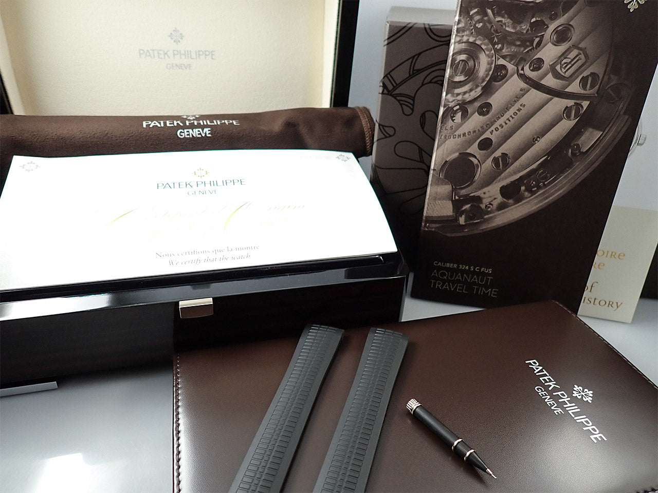 Patek Philippe Aquanaut &lt;Warranty, Box, etc.&gt;