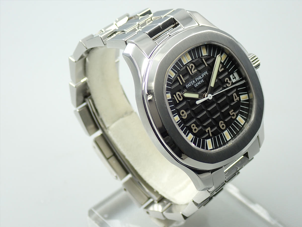 パテックフィリップ アクアノート Ref.5065/1A-001 ブラック文字盤 中古 1J662712