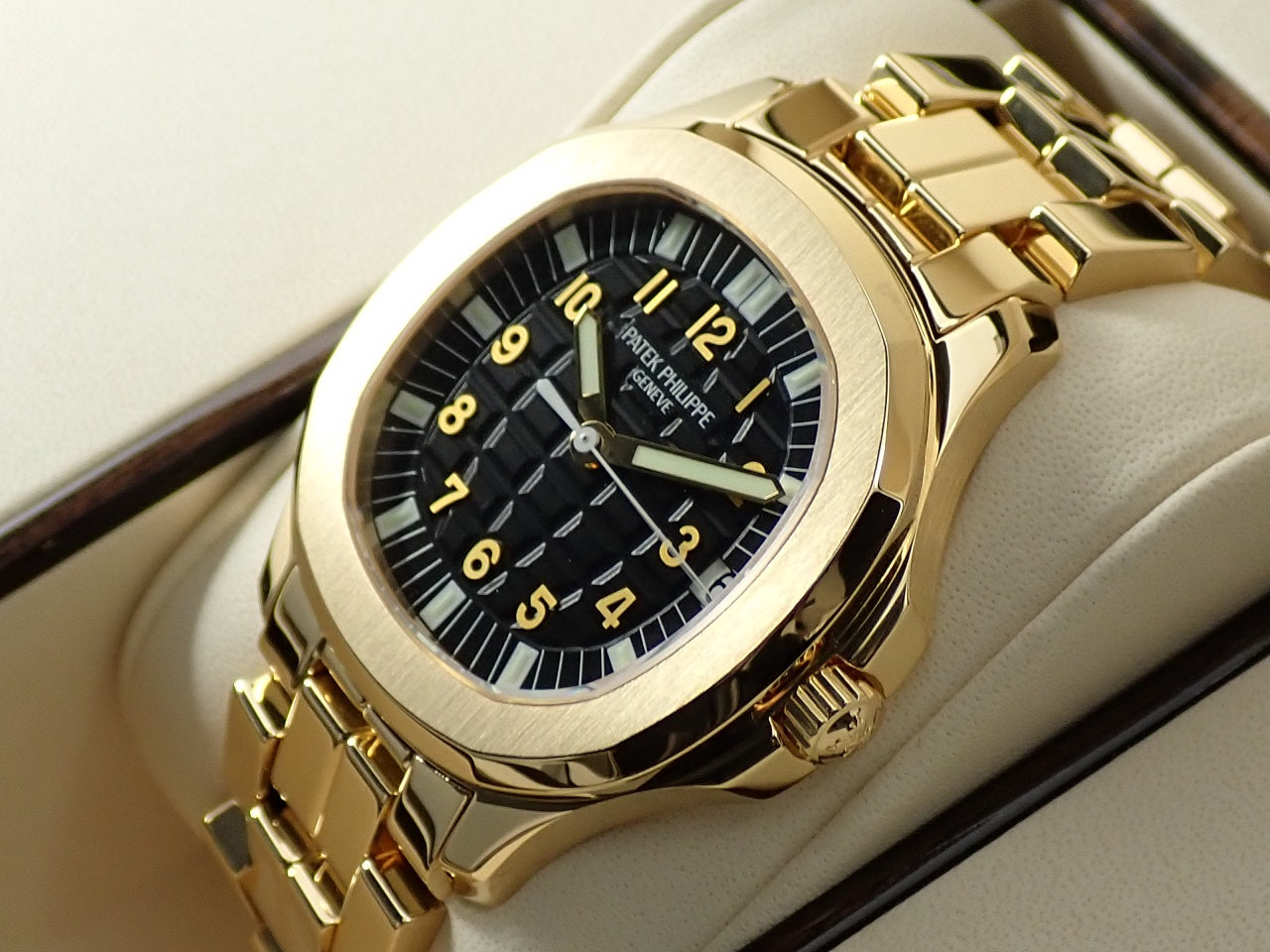 Patek Philippe Aquanaut &lt;Box and Others&gt;