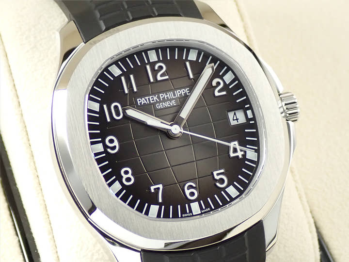 Patek Philippe Aquanaut Extra-Large Ref. 5167/1A-001 Stainless Steel Black Dial