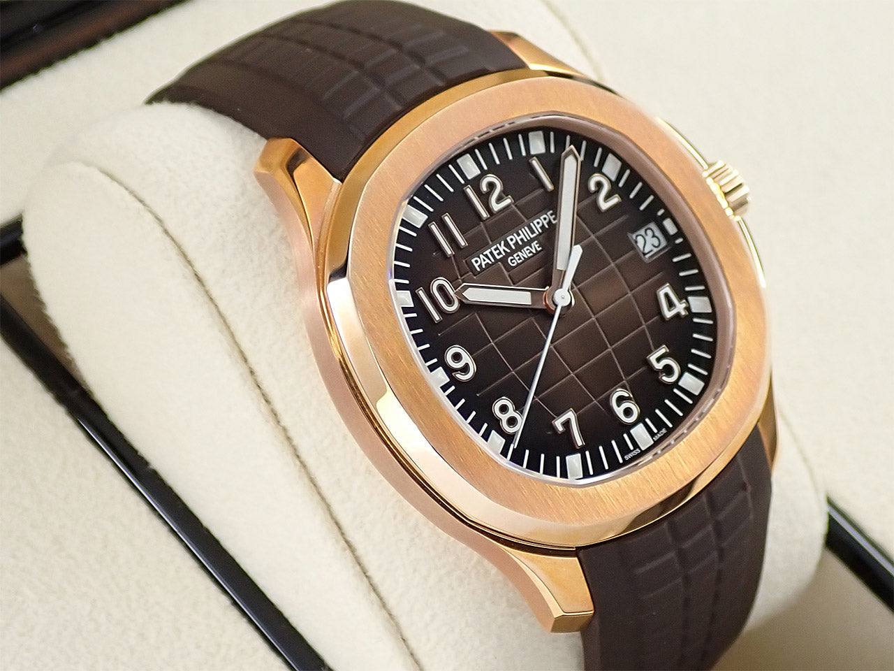 Patek Philippe Aquanaut &lt;Warranty, Box, etc.&gt;