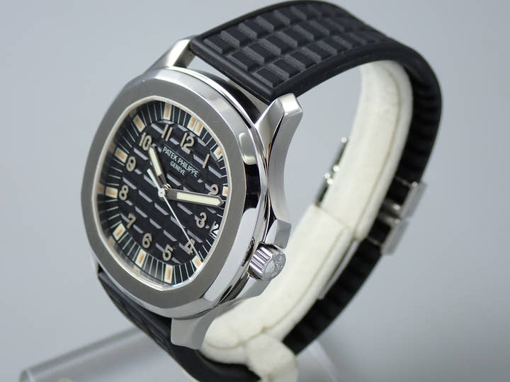 パテックフィリップ アクアノート Ref.5065/1A-001 ステンレススチール ブラック文字盤