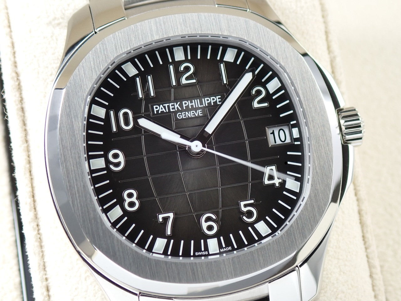 Patek Philippe Aquanaut &lt;Warranty, Box, etc.&gt;