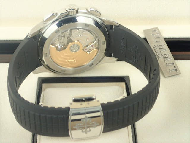 Patek Philippe Aquanaut Ref.5968A-001 Black Dial Used aquanaut-38