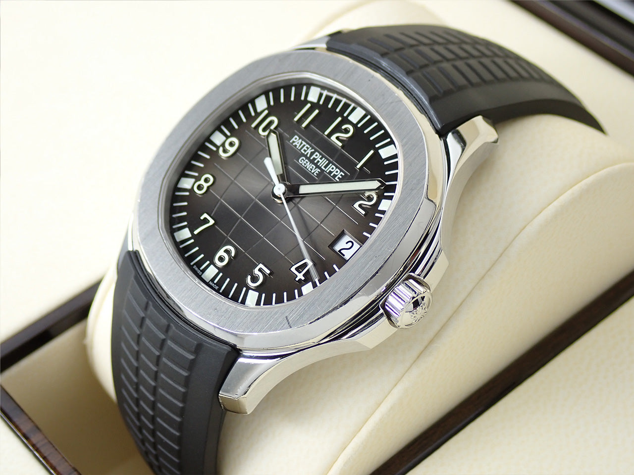 Patek Philippe Aquanaut &lt;Warranty, Box, etc.&gt;