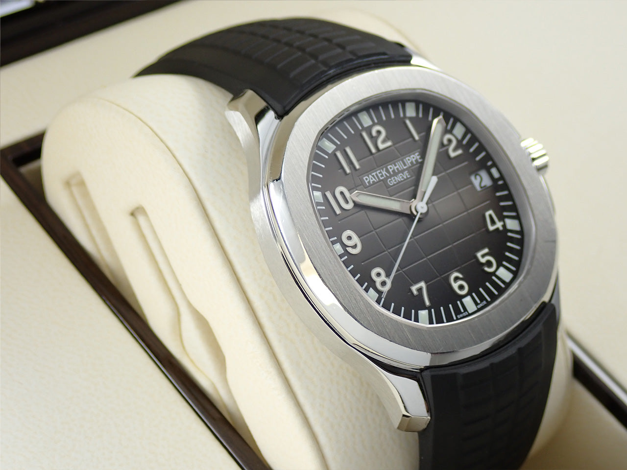 Patek Philippe Aquanaut &lt;Warranty, Box, etc.&gt;