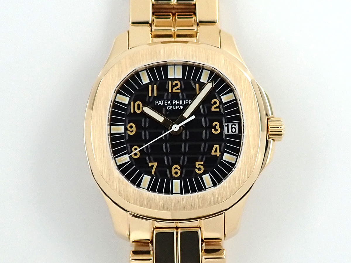 パテックフィリップ アクアノート ラージ Ref.5065/1J ブラック文字盤 美品 8ZFXK5Z7