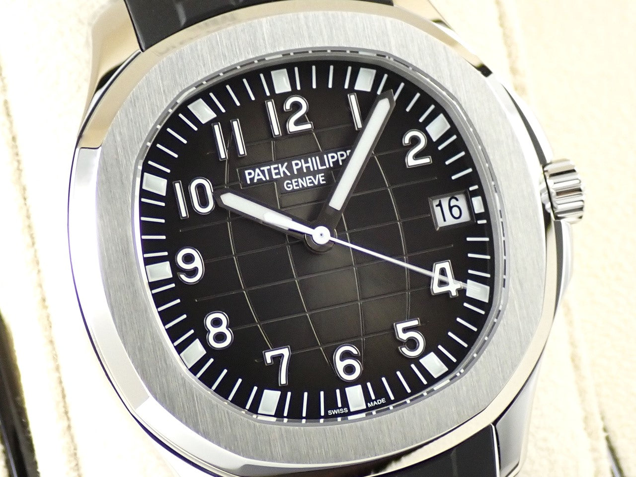 Patek Philippe Aquanaut &lt;Warranty, Box, etc.&gt;