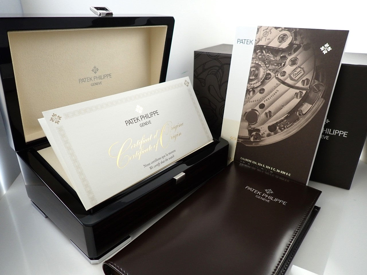 Patek Philippe Aquanaut &lt;Warranty, Box, etc.&gt;