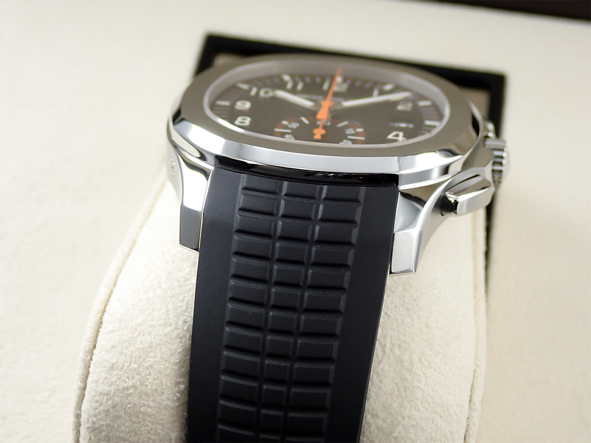 パテックフィリップ アクアノート クロノグラフ Ref.5968A-001 ブラック文字盤 美品 4U34WRAP