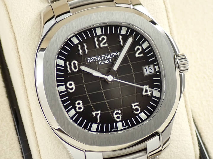 パテックフィリップ アクアノート エクストララージ Ref.5167/1A-001 ステンレススチール ブラック文字盤