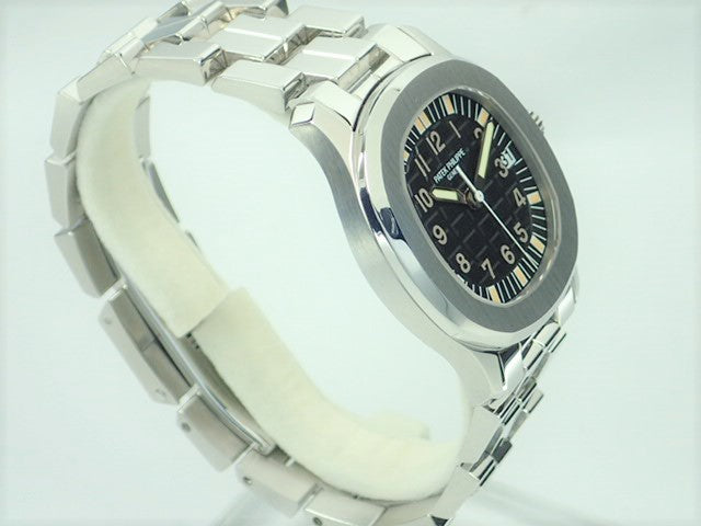 Patek Philippe Aquanaut Medium [Good Condition]