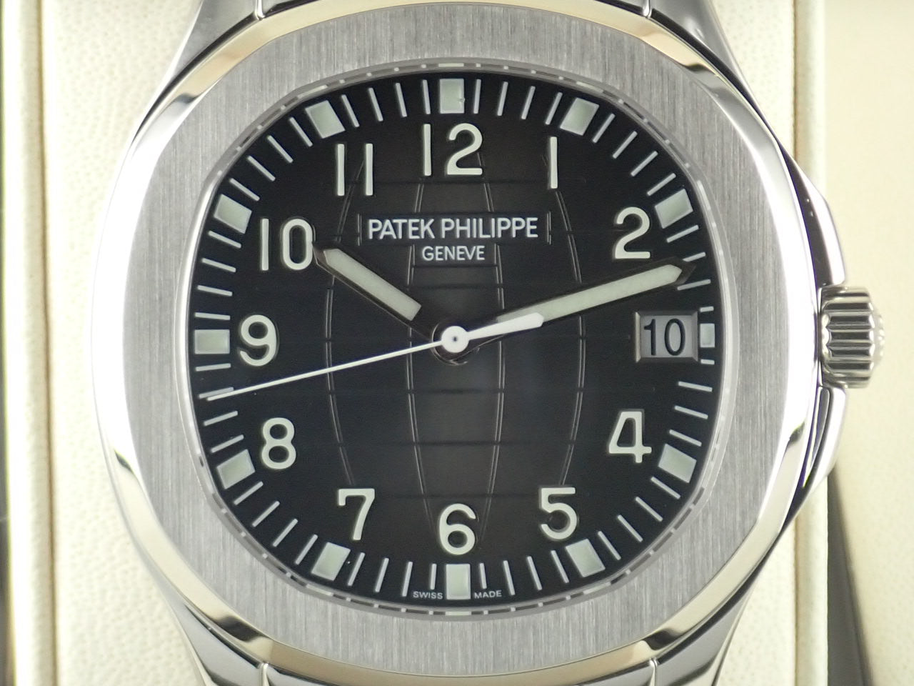 Patek Philippe Aquanaut S/S &lt;Warranty and Box&gt;