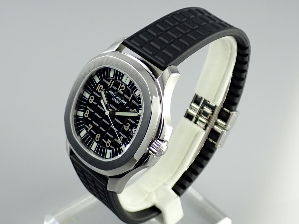 パテックフィリップ アクアノート Ref.5065A-001 ブラック文字盤 中古 aquanaut-53