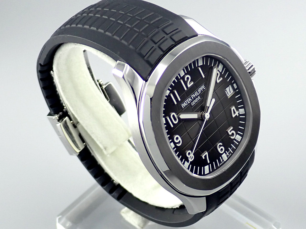 Patek Philippe Aquanaut Extra Large &lt;Warranty, Box, etc.&gt;