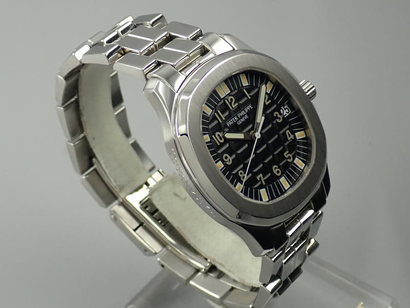 パテックフィリップ アクアノート Ref.5065/1A-001 ブラック文字盤 中古 aquanaut-74
