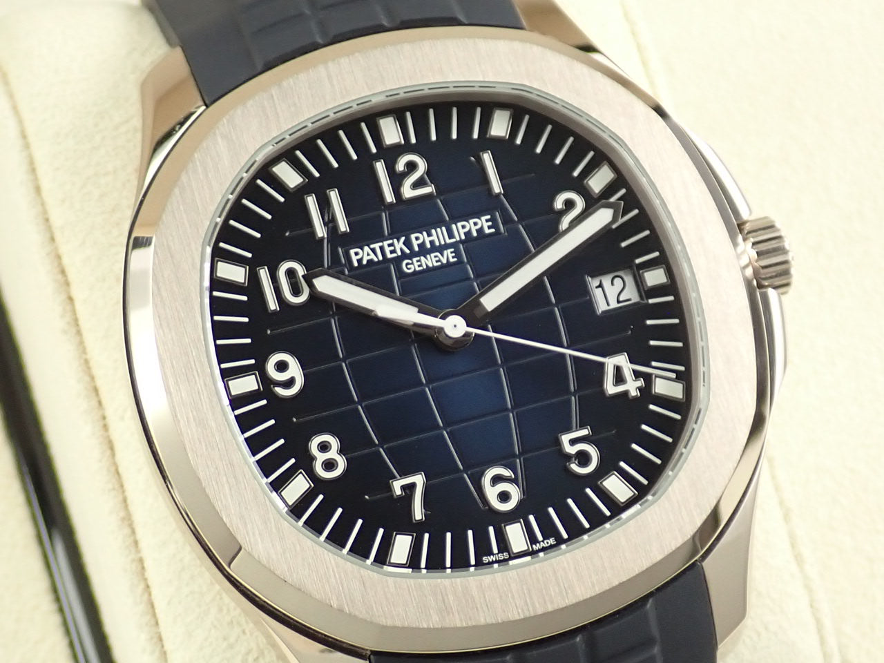 Patek Philippe Aquanaut [Good Condition] &lt;Warranty Box and Others&gt;