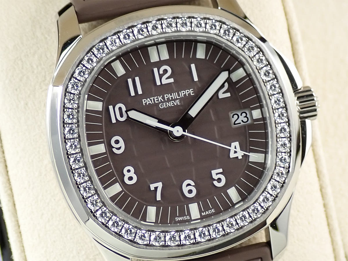 パテックフィリップ アクアノート ルーチェ Ref.5067A-023 トープ文字盤 中古 3A46Y220