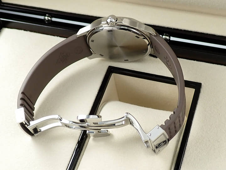 パテックフィリップ アクアノート ルーチェ Ref.5067A-023 ステンレススチール トープ文字盤
