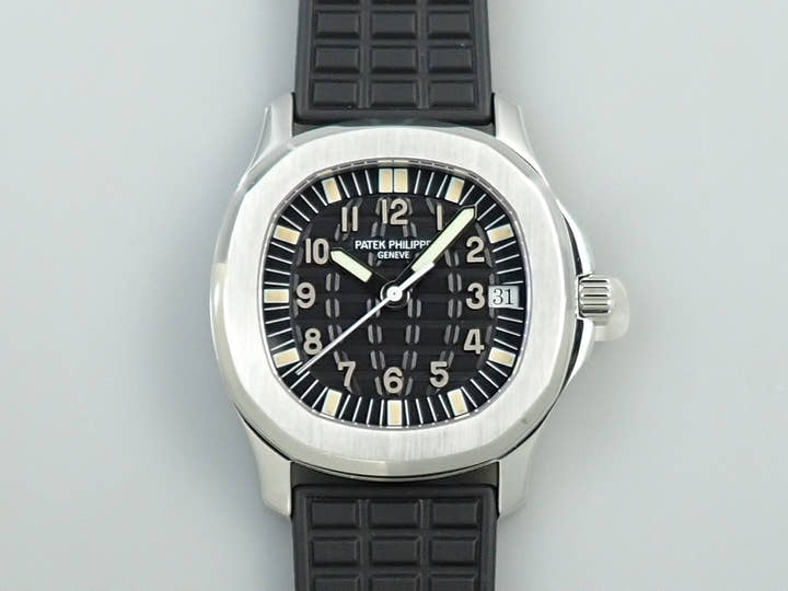 パテックフィリップ アクアノート ミディアム Ref.5060A ステンレススチール ブラック文字盤