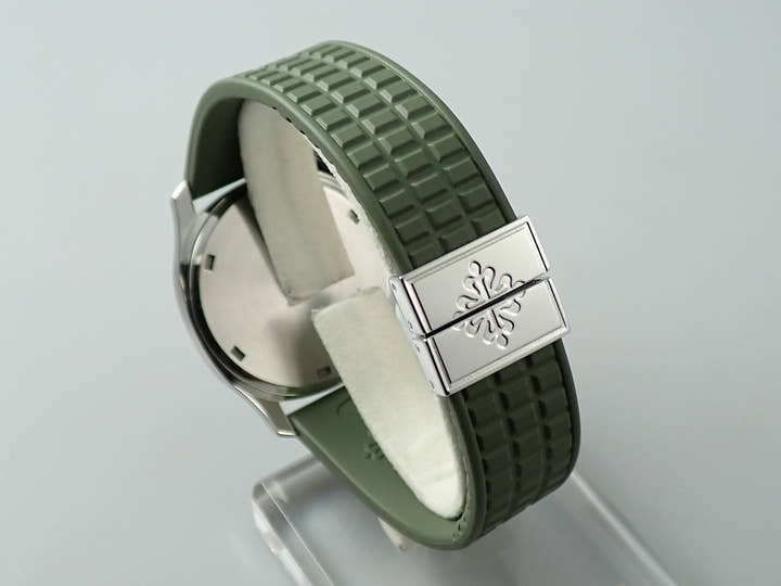 パテックフィリップ アクアノート ミディアム Ref.5060A-001 ステンレススチール ブラック文字盤