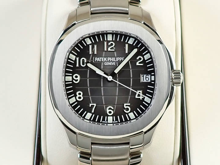 パテックフィリップ アクアノート エクストララージ Ref.5167/1A-001 ステンレススチール ブラック文字盤