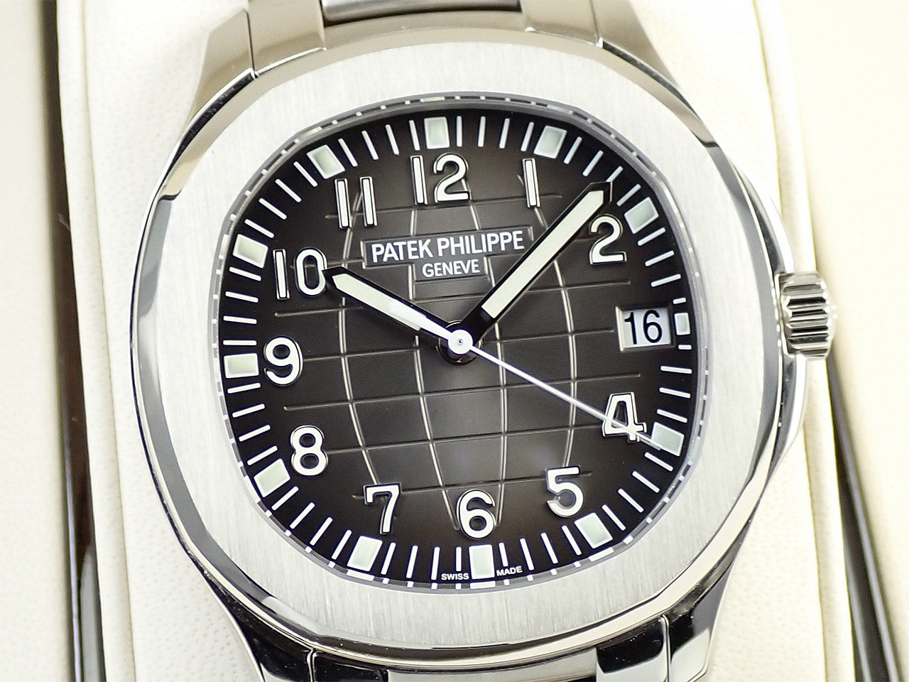 Patek Philippe Aquanaut Extra Large &lt;Box and Others&gt;