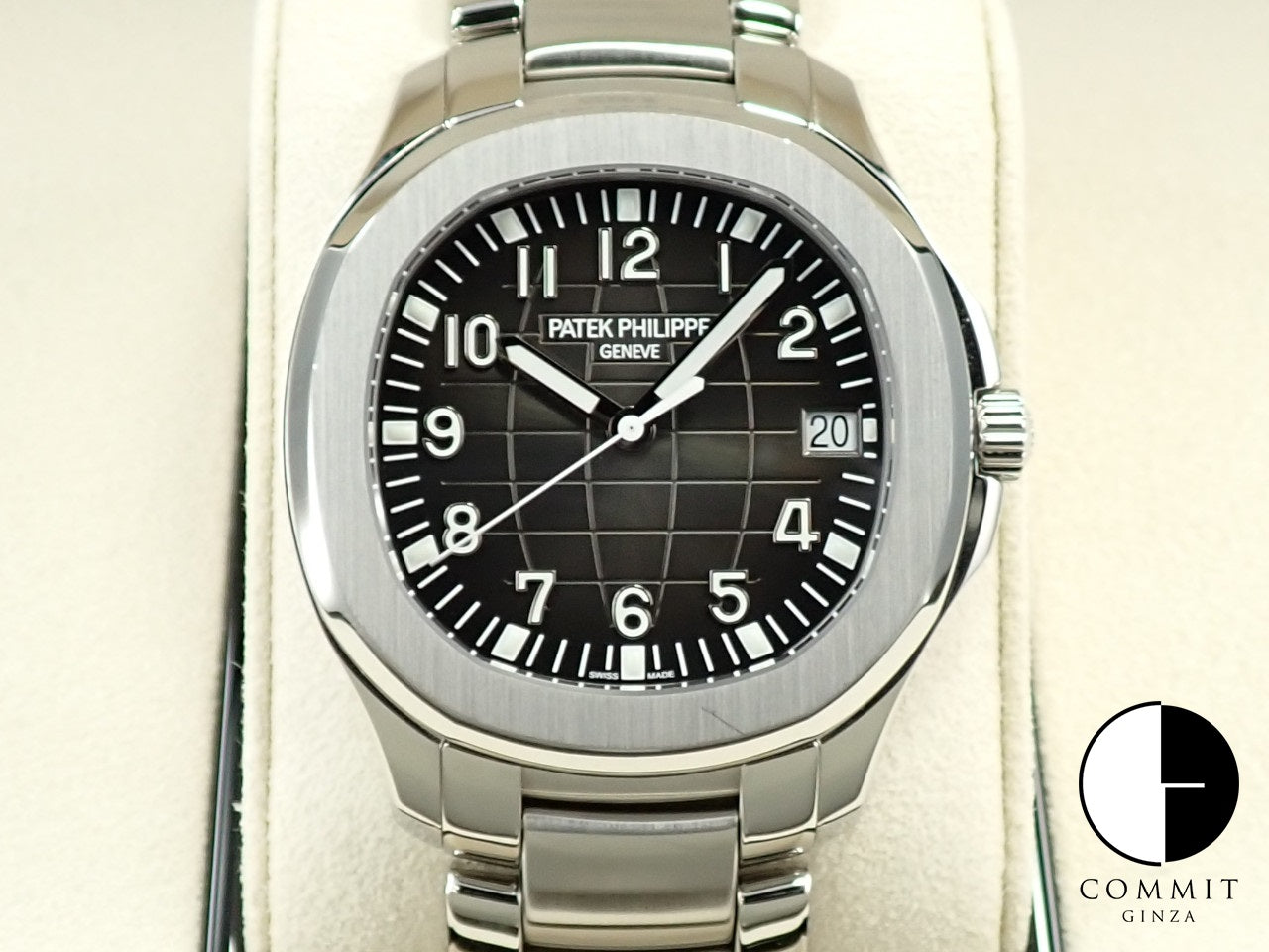 Patek Philippe Aquanaut Extra Large &lt;Warranty, Box, etc.&gt;