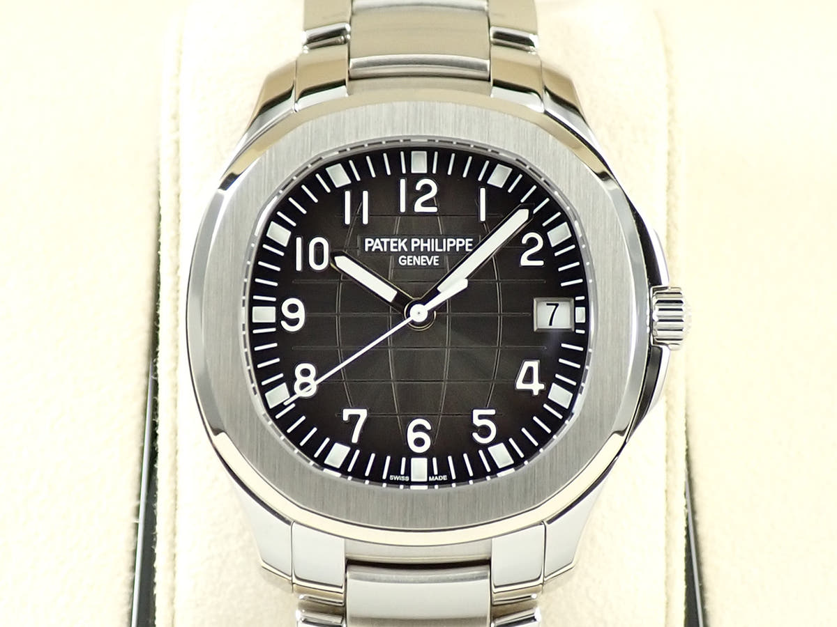 パテックフィリップ アクアノート エクストララージ Ref.5167/1A-001 ブラック文字盤 美品 L8741215