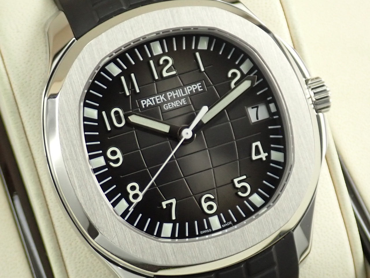 Patek Philippe Aquanaut &lt;Warranty, Box, etc.&gt;