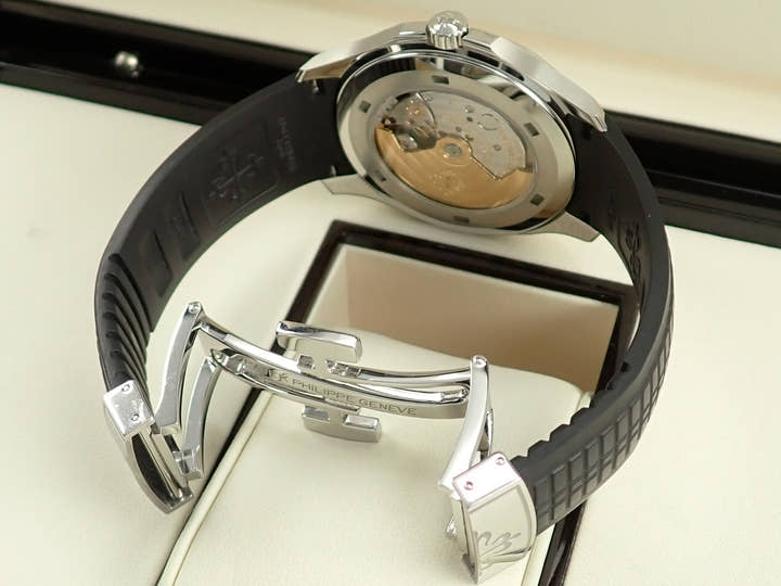 パテックフィリップ アクアノート Ref.5167A-001 ステンレススチール ブラック文字盤