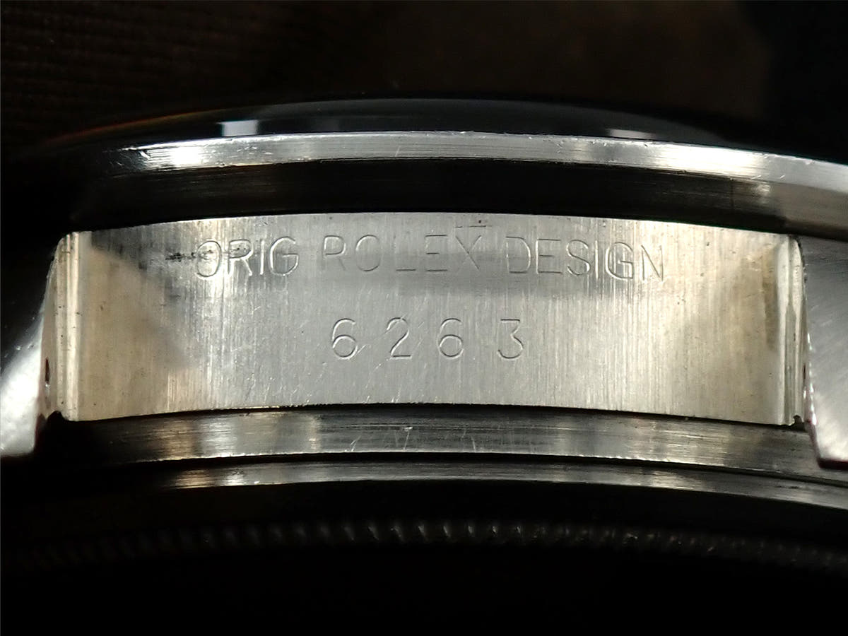 ロレックス デイトナ Ref.6263 ブラック文字盤 中古 5L0WW369