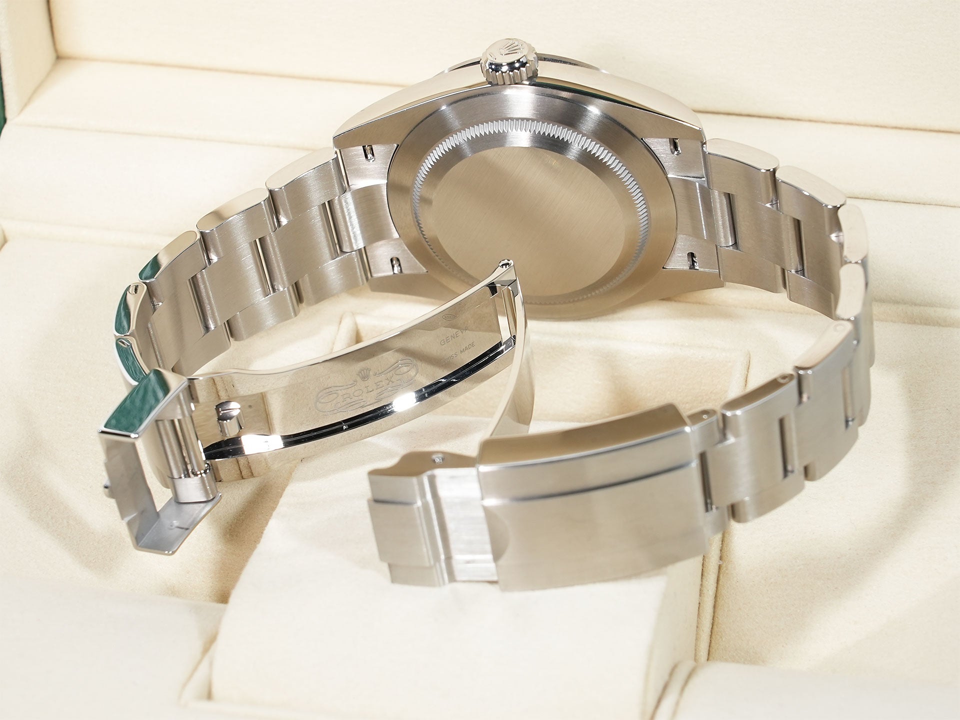 ロレックス エクスプローラー40 Ref.224270 ステンレススチール ブラック文字盤 オイスターブレスレット 未使用 bbj7if3c