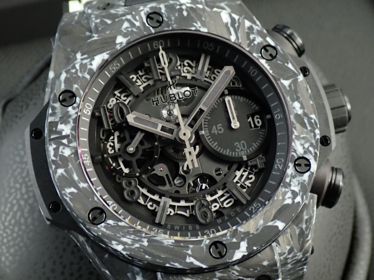 Hublot Big Bang Unico Carbon White Ref.421.QW.1110.RX.JPN Skeleton Dial Very Good Condition R79A7C7F
