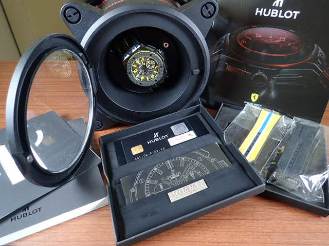 ウブロ ビックバン Ref.401.CQ.0129.VR スケルトン文字盤 中古 bigbang-12