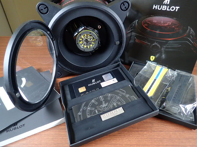 Hublot Big Bang Ferrari Ceramic Carbon Ref.401.CQ.0129.VR